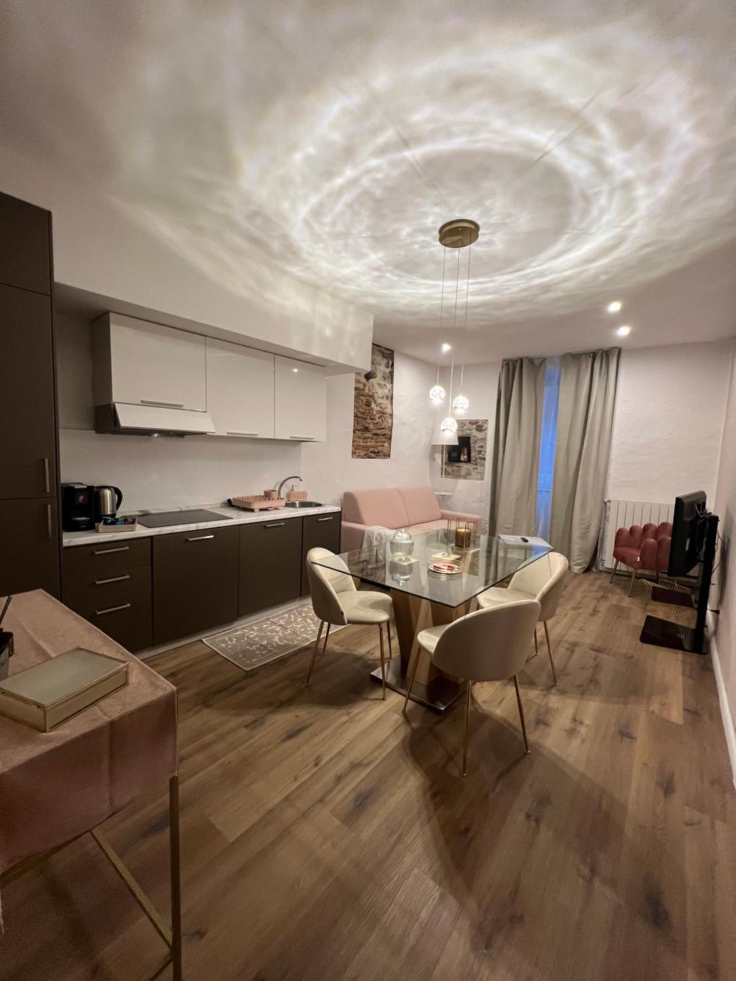 Residenza San Rocco "Suite Sul Lago" Орта-Сан-Джулио Экстерьер фото